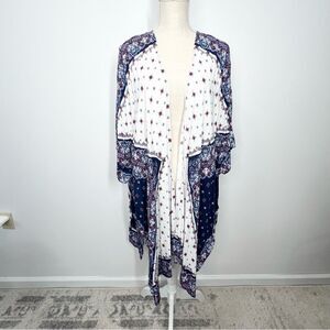 NWT Eyeshadow Rayon Side Tassels Flowy Boho Festival Boho Kimono Cover Up Medium